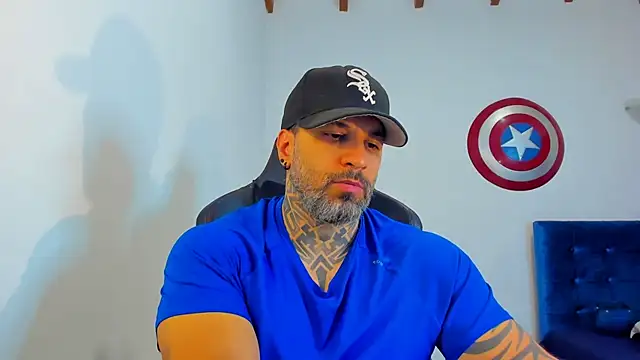 JoshRigby online show from April 12, 2026, 6:33 pm