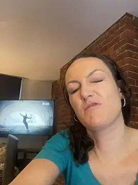 sexybriiiixoxo online show from February 1, 2026, 8:07 pm