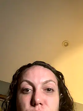 sexybriiiixoxo online show from December 14, 2025, 2:18 am