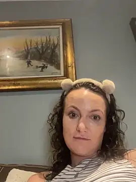 sexybriiiixoxo online show from November 29, 2025, 3:06 am