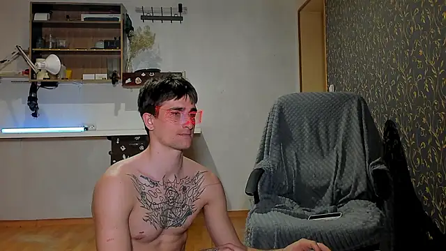 sweet smith8 online show from February 6, 2026, 8:27 pm