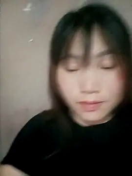 min-xinh online show from April 3, 2026, 3:51 pm