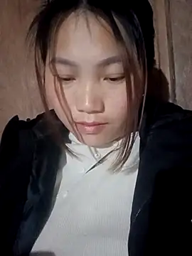 min-xinh online show from February 2, 2026, 8:52 pm