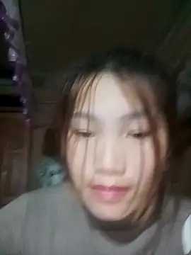 min-xinh online show from November 2, 2025, 3:39 pm