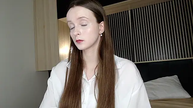 Yourplayfulspark online show from December 16, 2025, 4:11 pm