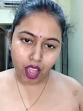 Hot Misti 69 online show from May 14, 2026, 5:32 pm