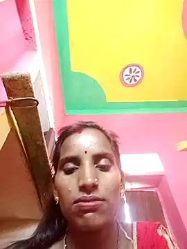 Snapshot of Munni_ji chatting on October 9, 2025, 7:53 am Munni ji online show from October 9, 2025, 7:53 am