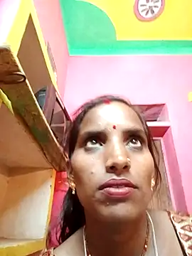 Snapshot of Munni_ji chatting on October 10, 2025, 5:03 pm Munni ji online show from October 10, 2025, 5:03 pm