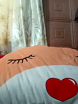 Snapshot of Ori-Min chatting on October 7, 2025, 6:47 am Ori-Min online show from October 7, 2025, 6:47 am