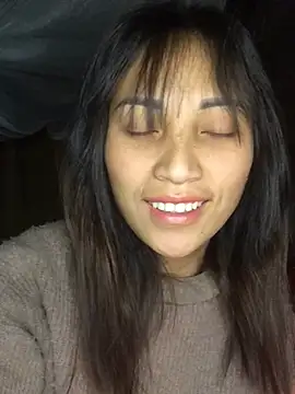 Snapshot of July_sexy69 chatting on January 9, 2026, 1:51 pm July sexy69 online show from January 9, 2026, 1:51 pm