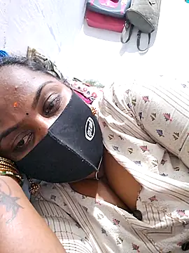 Snapshot of Tamil_Hot_Sindhu chatting on October 27, 2025, 6:42 pm Tamil Hot Sindhu online show from October 27, 2025, 6:42 pm