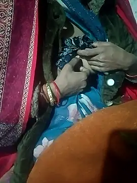 Snapshot of Lona2525 chatting on January 10, 2026, 8:37 pm Lona2525 online show from January 10, 2026, 8:37 pm