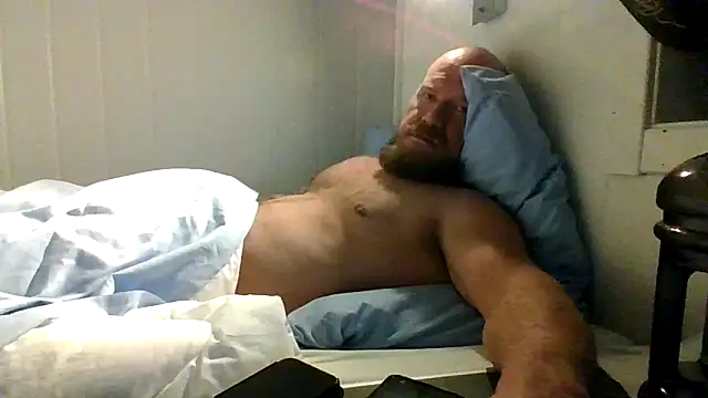 Snapshot of Real_viking chatting on February 3, 2026, 9:42 pm Real viking online show from February 3, 2026, 9:42 pm