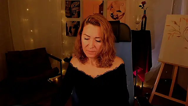 Snapshot of DonnaSmitth chatting on October 21, 2025, 3:22 pm DonnaSmitth online show from October 21, 2025, 3:22 pm