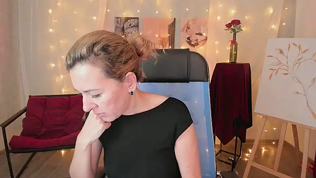 Snapshot of DonnaSmitth chatting on February 28, 2026, 2:33 am DonnaSmitth online show from February 28, 2026, 2:33 am