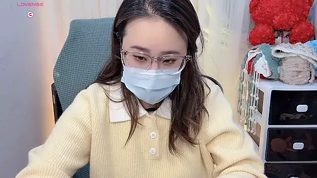 NEWONETO online show from November 21, 2025, 9:30 am