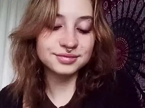 AdalynKiss online show from October 17, 2025, 6:17 am