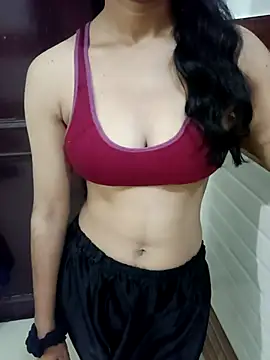 Snapshot of Meenu_rani6 chatting on December 13, 2025, 11:55 pm Meenu rani6 online show from December 13, 2025, 11:55 pm