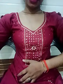 Snapshot of Meenu_rani6 chatting on October 6, 2025, 2:40 pm Meenu rani6 online show from October 6, 2025, 2:40 pm