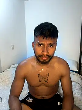 Snapshot of Taylormaccurdy_ chatting on September 27, 2025, 2:07 am Taylormaccurdy online show from September 27, 2025, 2:07 am