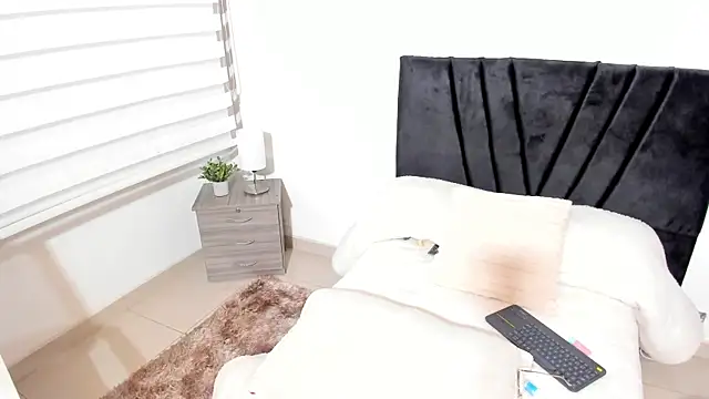 Snapshot of Taylormaccurdy_ chatting on October 9, 2025, 3:12 pm Taylormaccurdy online show from October 9, 2025, 3:12 pm