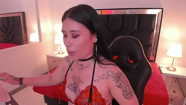 Snapshot of SusanVilla chatting on November 8, 2025, 7:50 pm SusanVilla online show from November 8, 2025, 7:50 pm