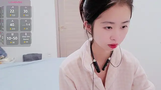 dudu-baby10 online show from January 17, 2026, 3:21 am