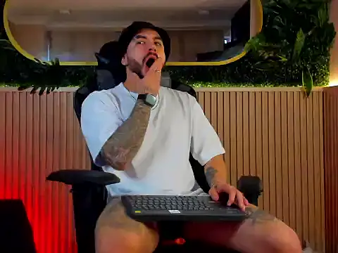 Dante Dimarco online show from November 28, 2025, 2:06 pm