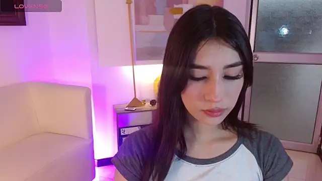 Snapshot of koyuki_san chatting on December 17, 2025, 12:10 pm koyuki san online show from December 17, 2025, 12:10 pm