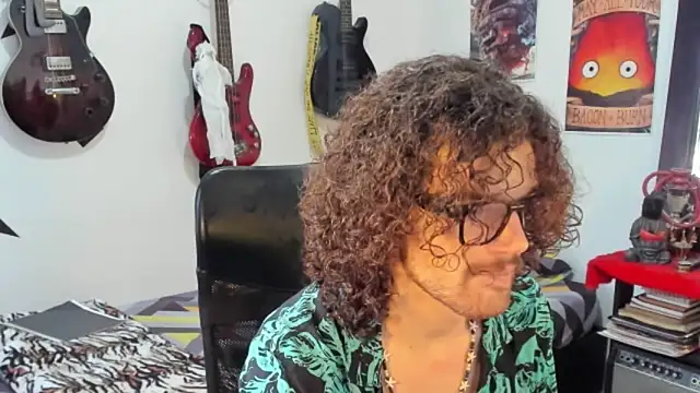 MikaelRizzzo online show from October 15, 2025, 3:31 pm