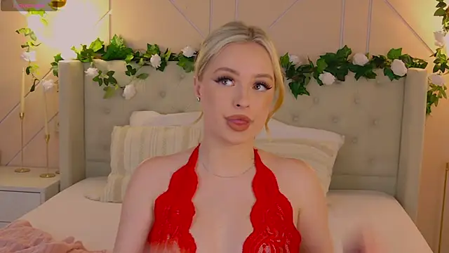 EllyLinn online show from April 9, 2026, 5:08 pm