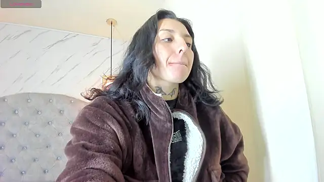 Snapshot of Iris__77 chatting on October 6, 2025, 6:30 pm Iris 77 online show from October 6, 2025, 6:30 pm