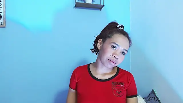 Snapshot of luna_hawks chatting on October 29, 2025, 8:02 am luna hawks online show from October 29, 2025, 8:02 am