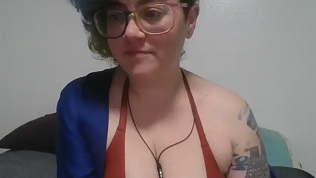 daniak90 online show from October 19, 2025, 8:22 pm