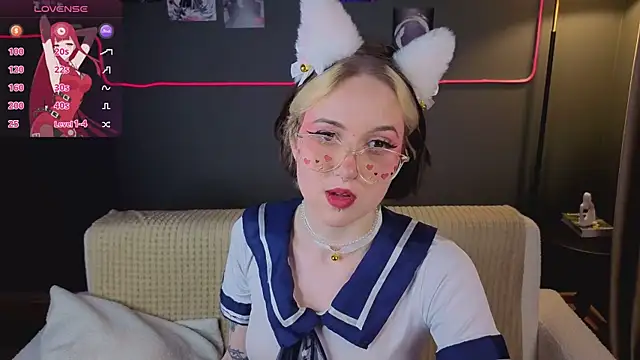 luna son online show from February 28, 2026, 11:04 pm