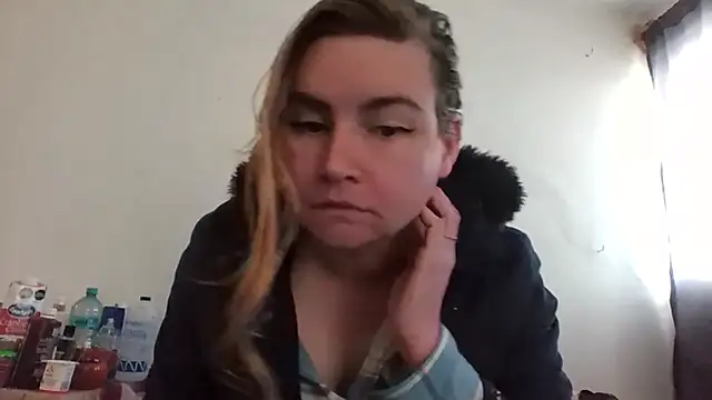 Snapshot of vagimosa chatting on December 18, 2025, 6:56 pm vagimosa online show from December 18, 2025, 6:56 pm