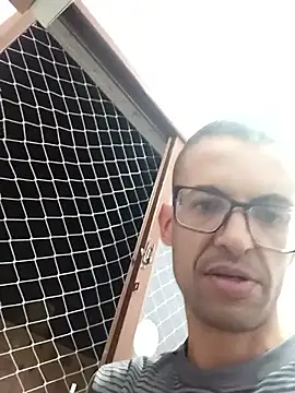 Art9i34art online show from January 10, 2026, 5:58 am