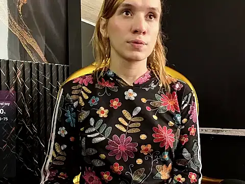 GabyDevil1 online show from October 3, 2025, 3:46 pm