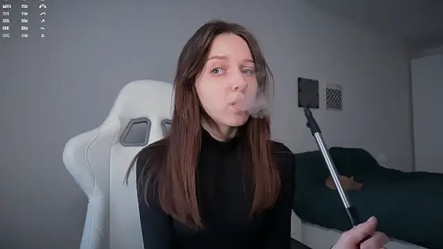 Snapshot of monnymoon chatting on November 10, 2025, 6:51 am monnymoon online show from November 10, 2025, 6:51 am