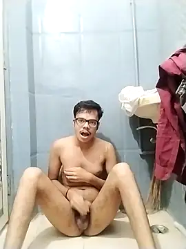 sexybobby13 online show from November 1, 2025, 9:03 am