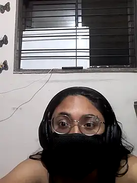 cherriesontop online show from October 30, 2025, 8:39 pm