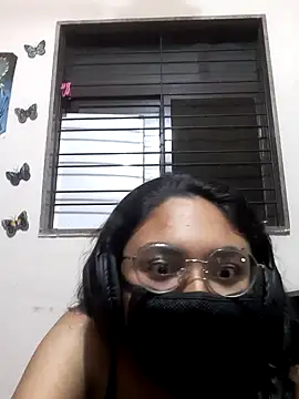 cherriesontop online show from October 6, 2025, 7:36 pm