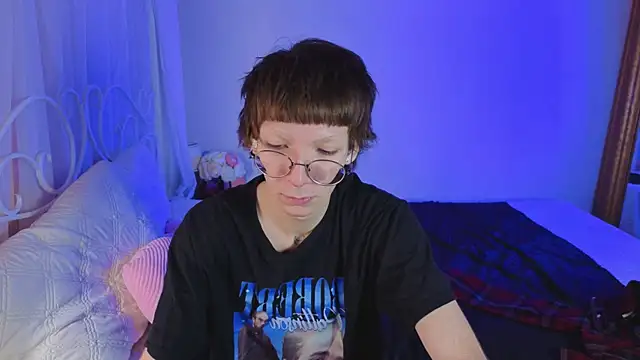 TommieHi online show from October 2, 2025, 12:08 pm