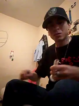 Tucloroformosexxx online show from April 17, 2026, 10:45 pm