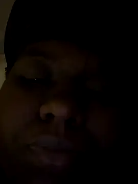 Snapshot of Angelslays chatting on October 27, 2025, 1:39 am Angelslays online show from October 27, 2025, 1:39 am