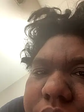 Snapshot of Angelslays chatting on October 11, 2025, 7:48 pm Angelslays online show from October 11, 2025, 7:48 pm