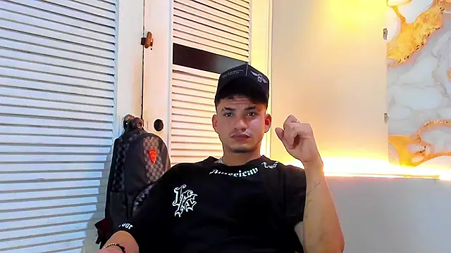 daniscot online show from November 21, 2025, 3:49 am