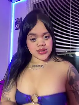 Sussyroxxx online show from April 24, 2026, 4:14 am