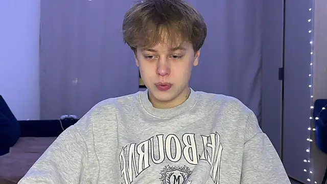  bee boy  online show from November 24, 2025, 3:12 pm