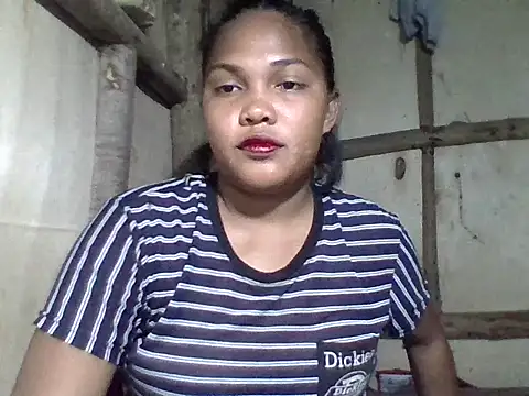 Snapshot of sweetlexypinay19 chatting on June 3, 2026, 2:07 pm sweetlexypinay19 online show from June 3, 2026, 2:07 pm